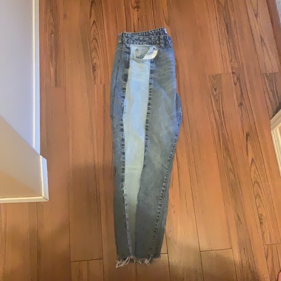 Garage Dual Tone Denim Mom Jeans - Picture 4 of 4